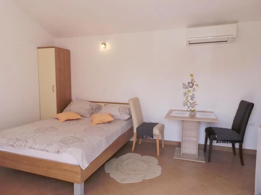 Marino Apartment Seget Vranjica 0*,