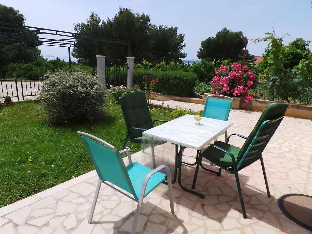 Marino Apartment Seget Vranjica Croatia